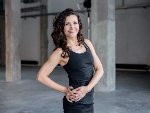 Helena Ballova_Super Body_Zadok